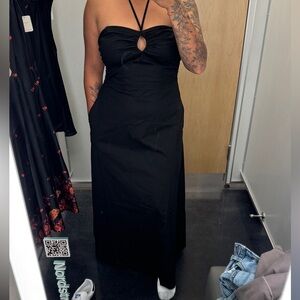 Halter black maxi